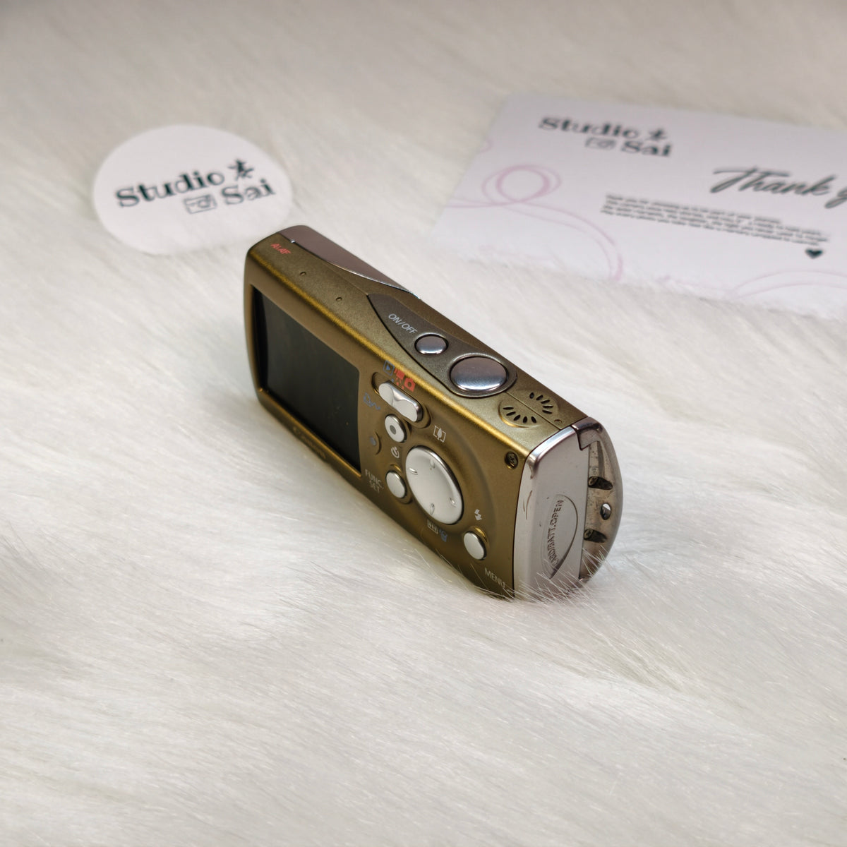 Canon IXUS i Zoom — Sahara · Y2K CCD Compact ✮ Rare Find ✮ Under €200