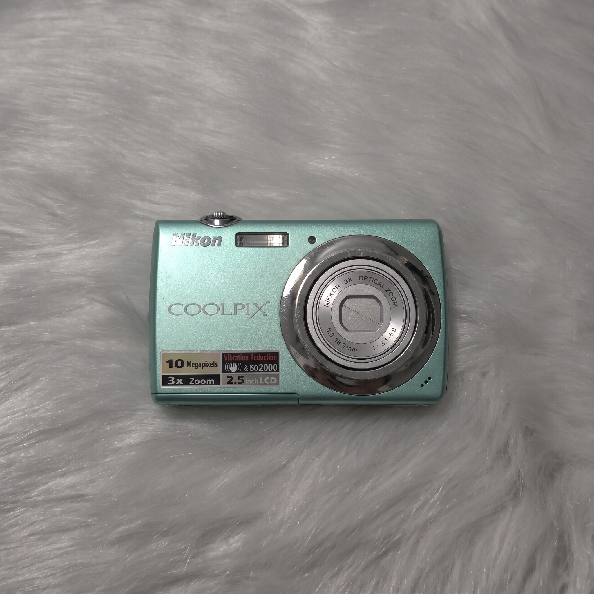 Nikon Coolpix S220 Mint Green