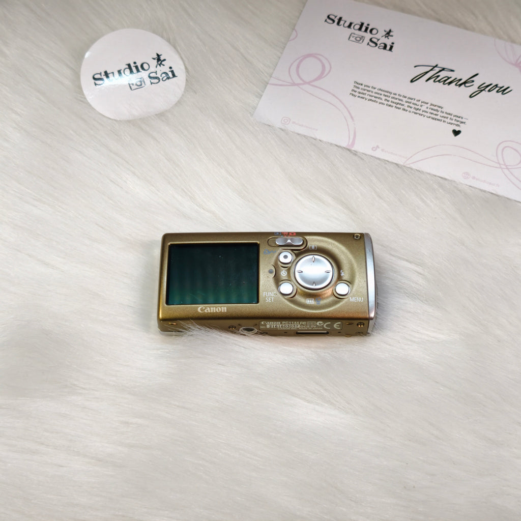 Canon IXUS i Zoom — Sahara · Y2K CCD Compact ✮ Rare Find ✮ Under €200